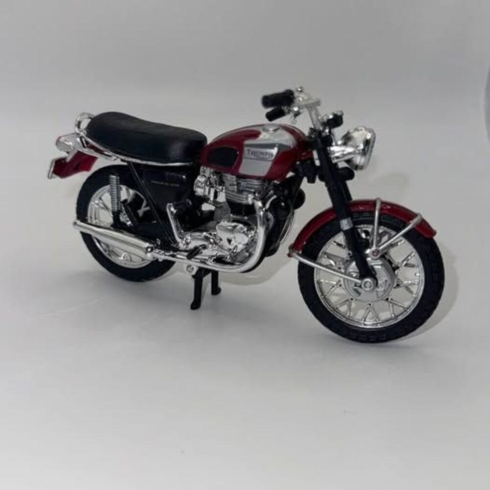 Maisto Triumph Bonneville Diecast Motorcycle